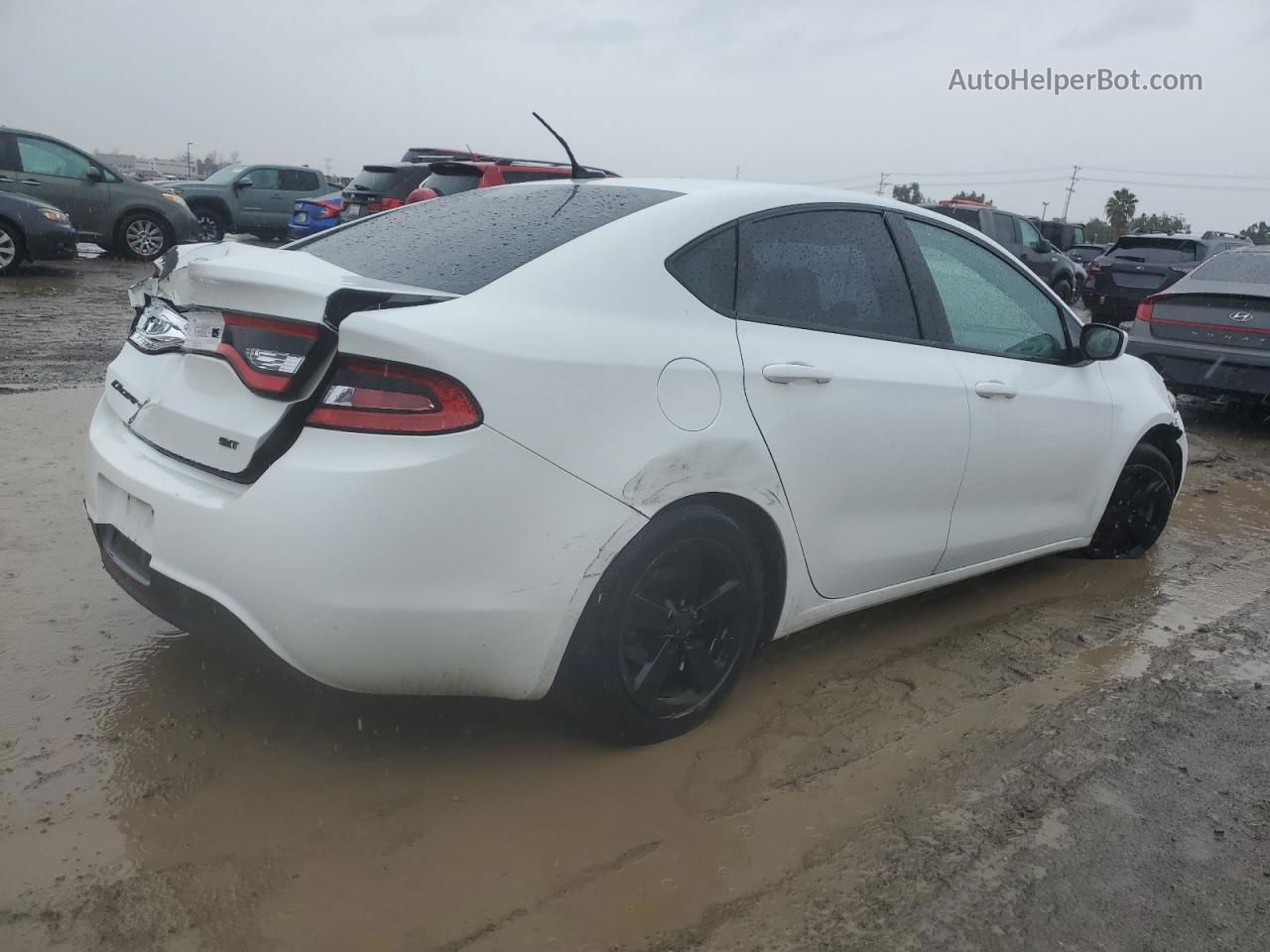 2015 Dodge Dart Sxt Белый vin: 1C3CDFBB7FD212077