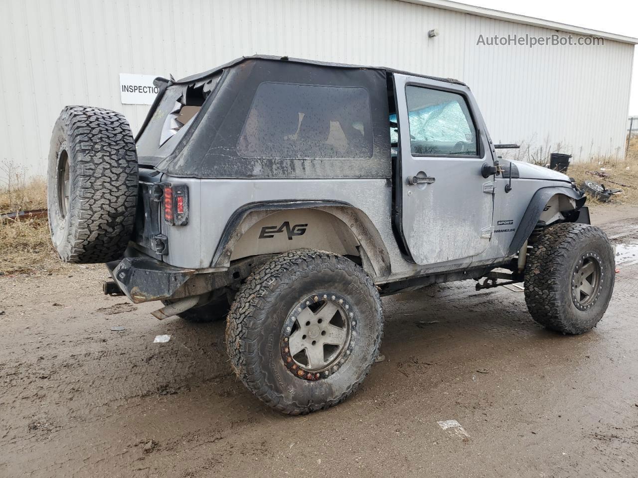 2014 Jeep Wrangler Sport Silver vin: 1C4AJWAG0EL312440