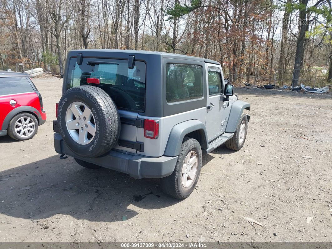 2014 Jeep Wrangler Sport Silver vin: 1C4AJWAG1EL110173