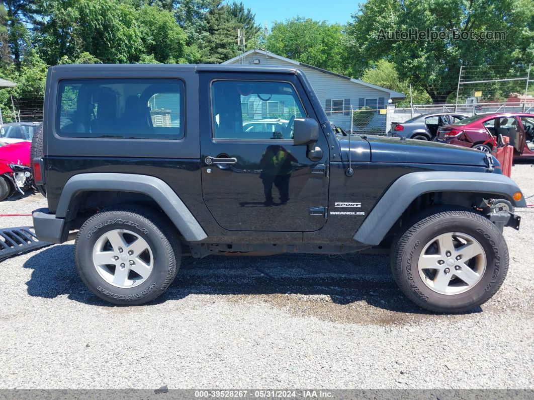 2017 Jeep Wrangler Sport 4x4 Black vin: 1C4AJWAG1HL549703