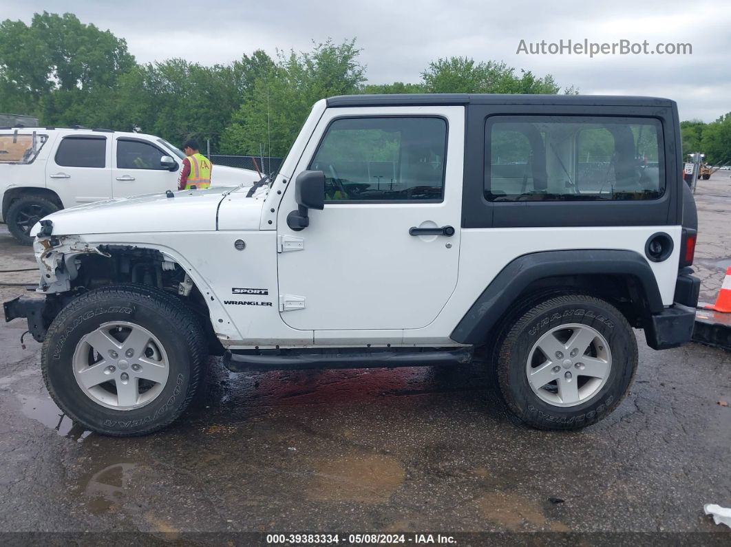 2017 Jeep Wrangler Sport 4x4 White vin: 1C4AJWAG1HL732440