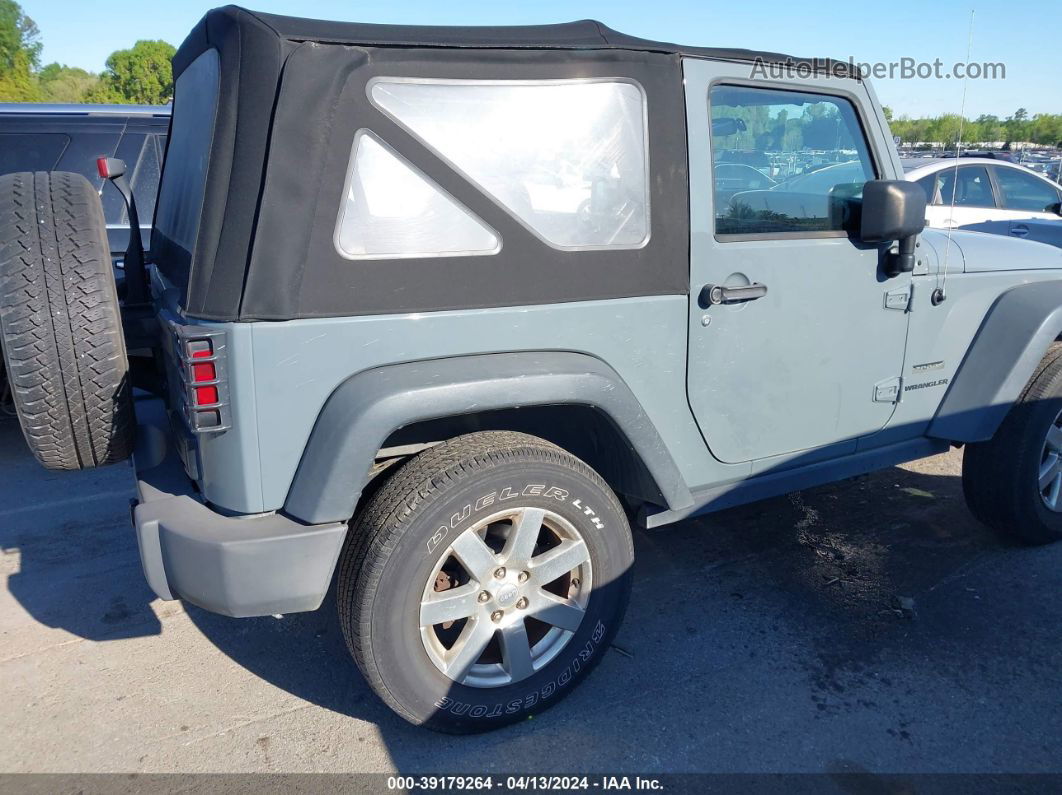 2014 Jeep Wrangler Sport Gray vin: 1C4AJWAG2EL116905