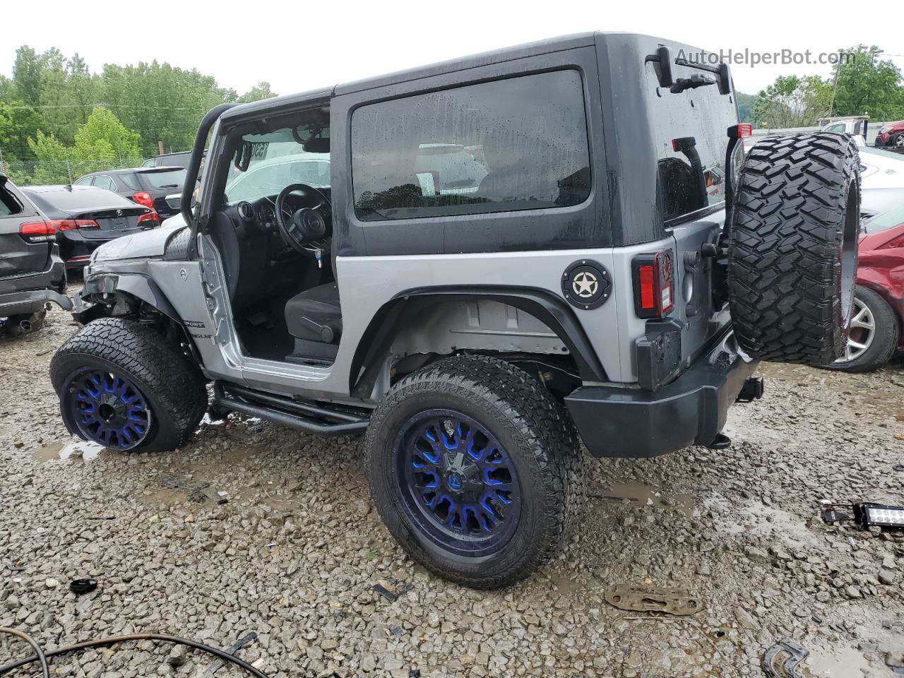 2014 Jeep Wrangler Sport Silver vin: 1C4AJWAG2EL315114