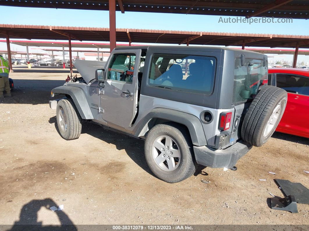 2017 Jeep Wrangler Sport 4x4 Silver vin: 1C4AJWAG2HL671633