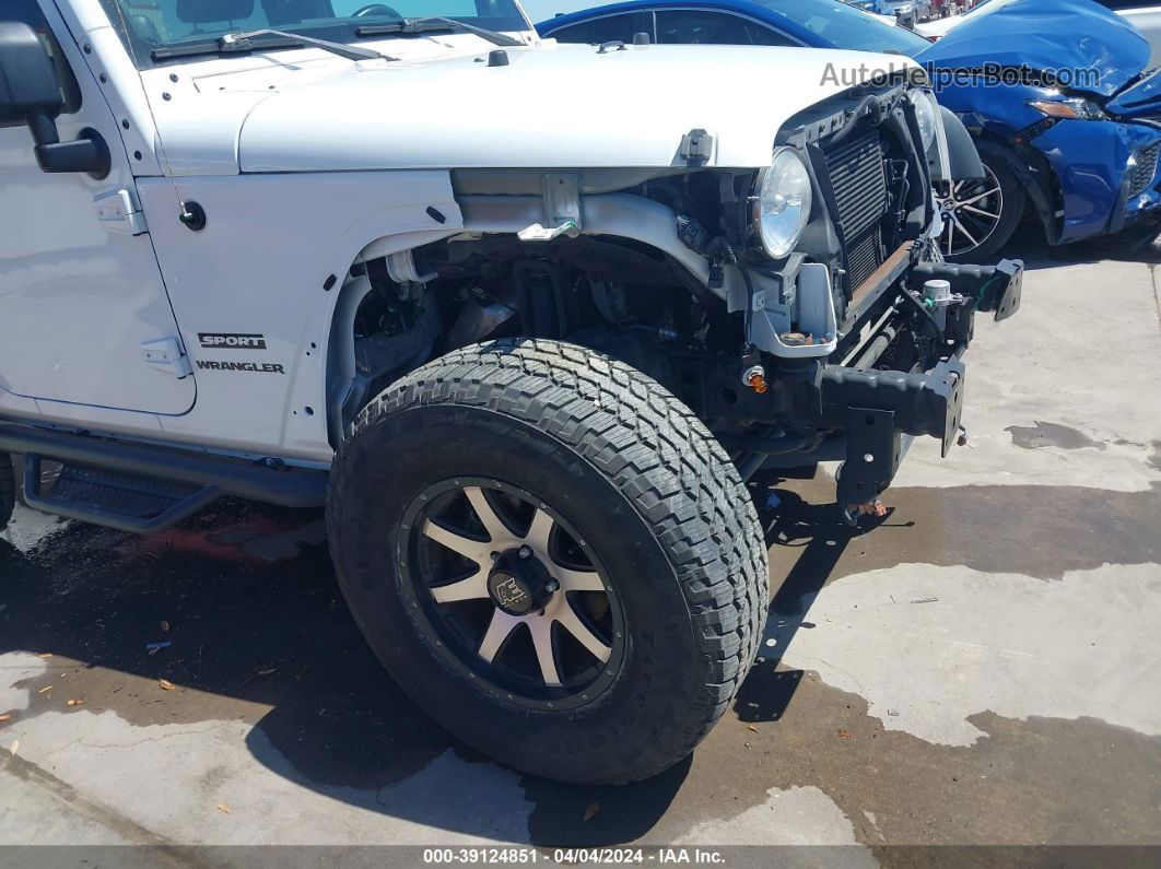 2014 Jeep Wrangler Sport White vin: 1C4AJWAG3EL201798