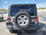 2014 Jeep Wrangler Sport Silver vin: 1C4AJWAG4EL197115