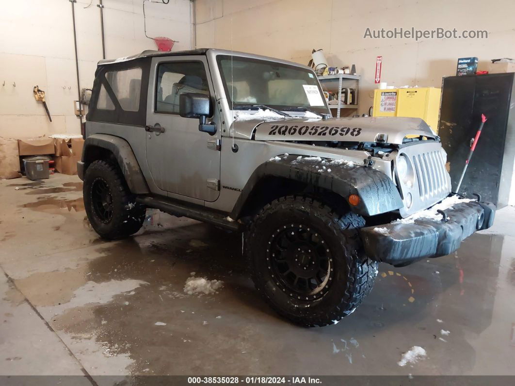 2014 Jeep Wrangler Sport Silver vin: 1C4AJWAG4EL315339