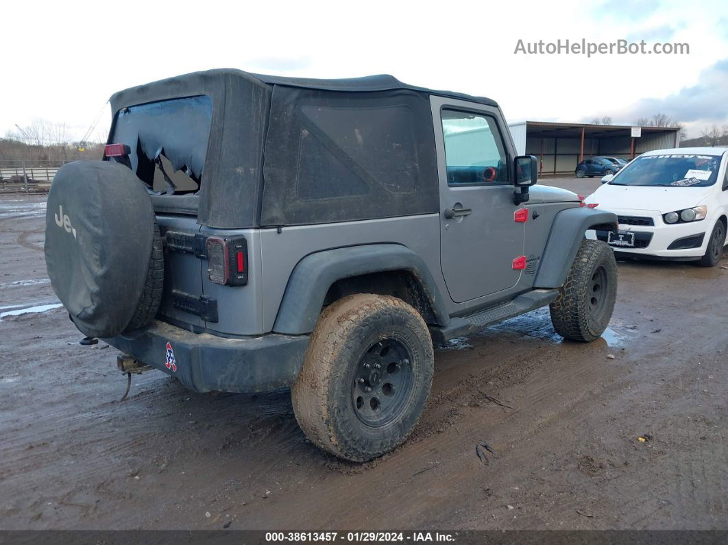 2014 Jeep Wrangler Sport Серебряный vin: 1C4AJWAG4EL321156