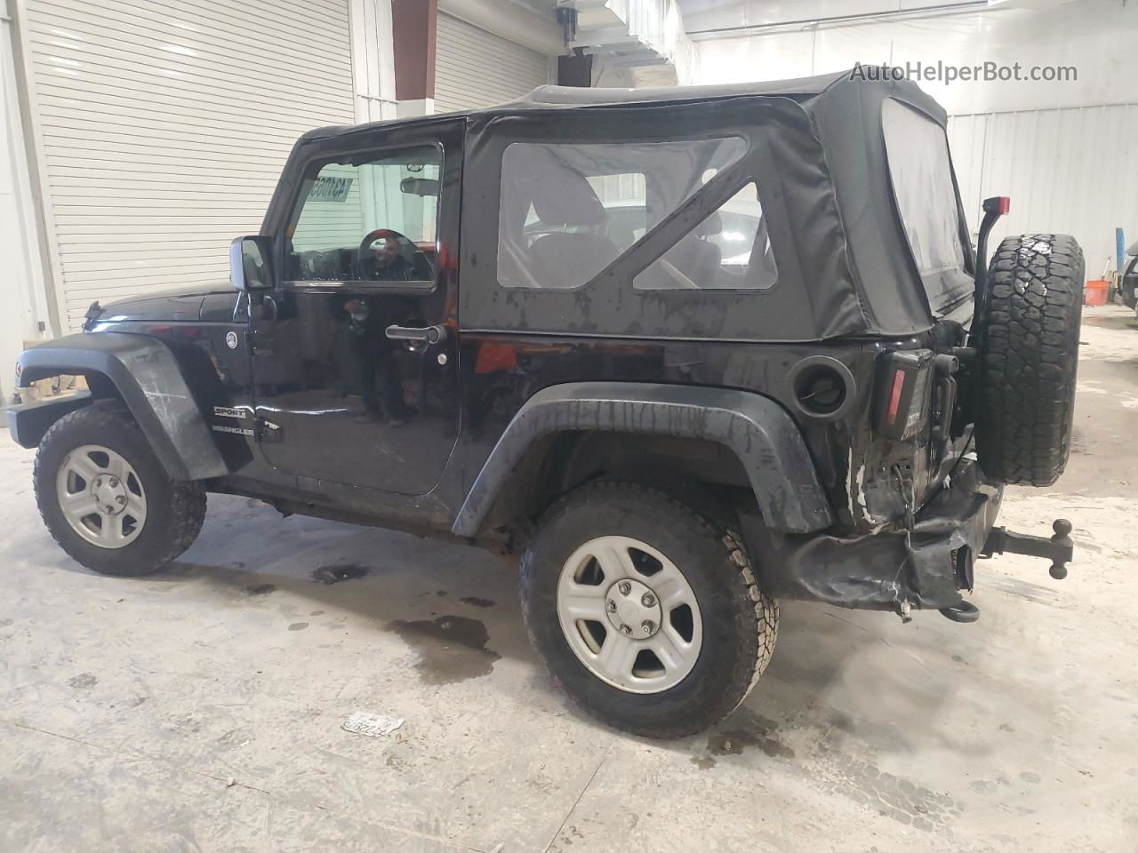 2014 Jeep Wrangler Sport Black vin: 1C4AJWAG8EL155840