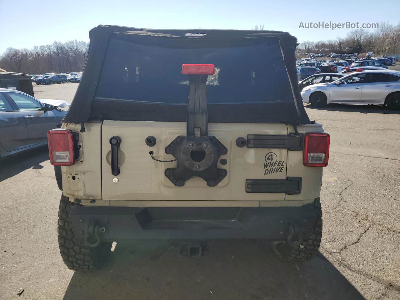 2017 Jeep Wrangler Sport Tan vin: 1C4AJWAGXHL673114