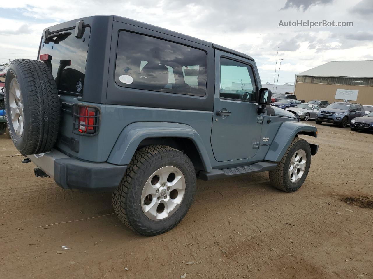 2014 Jeep Wrangler Sahara Gray vin: 1C4AJWBG4EL329563