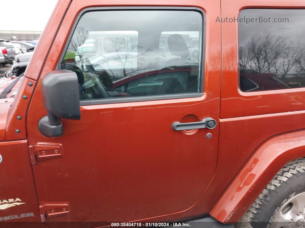 2014 Jeep Wrangler Sahara Orange vin: 1C4AJWBG5EL253741