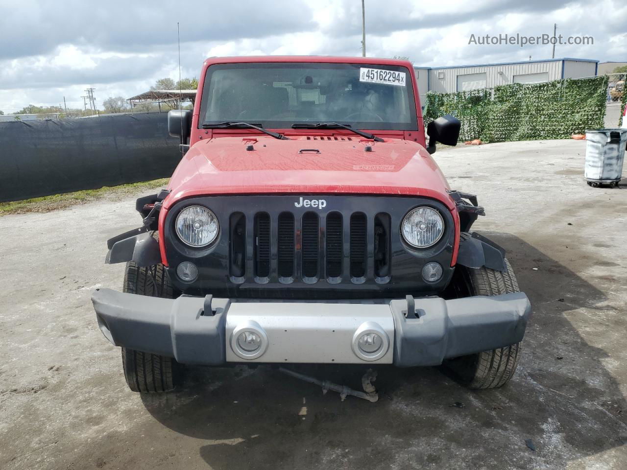 2014 Jeep Wrangler Sahara Red vin: 1C4AJWBG7EL101072