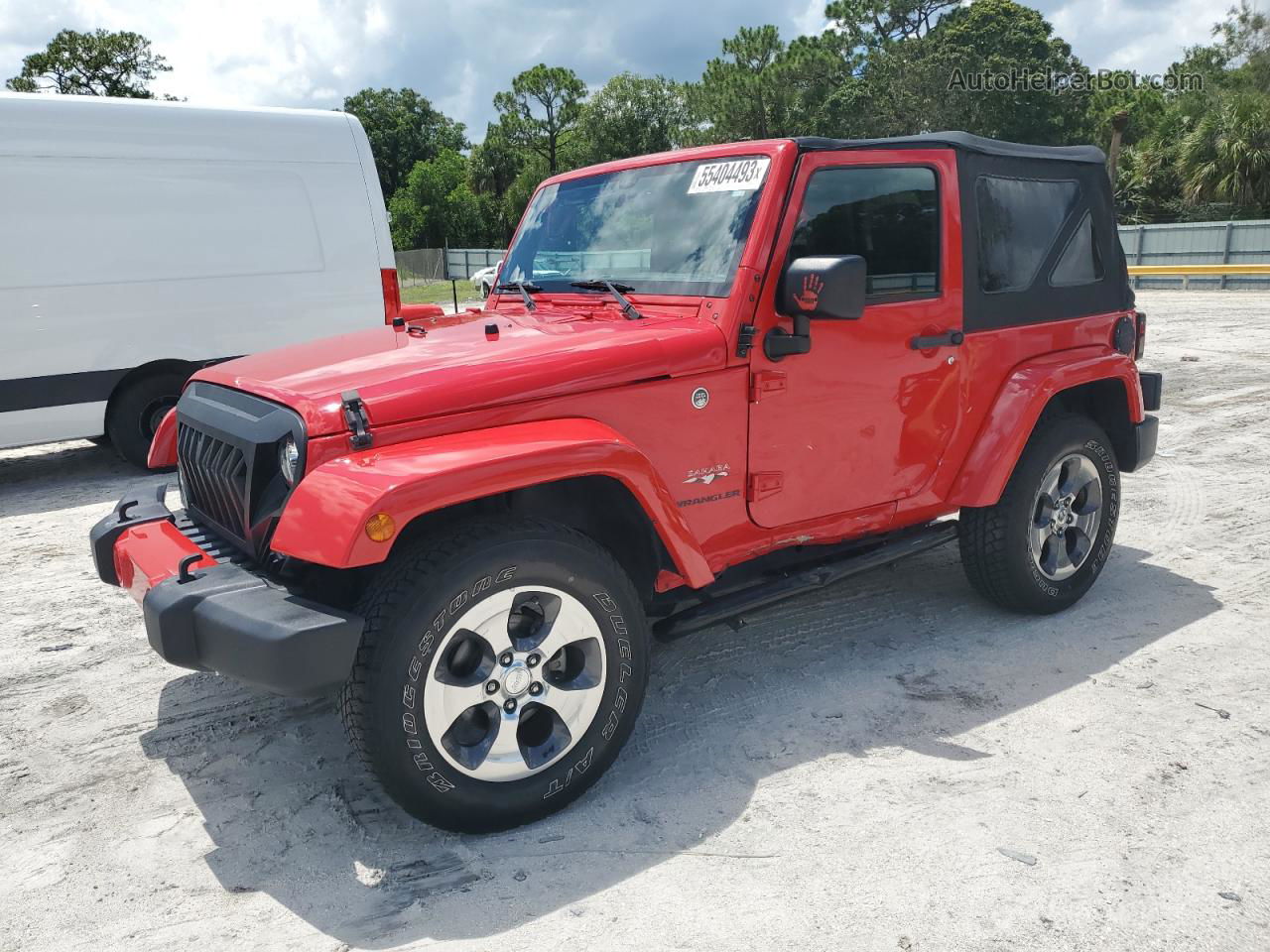 2017 Jeep Wrangler Sahara Red vin: 1C4AJWBG8HL744728