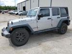 2017 Jeep Wrangler Unlimited Sport Silver vin: 1C4BJWDG0HL518054