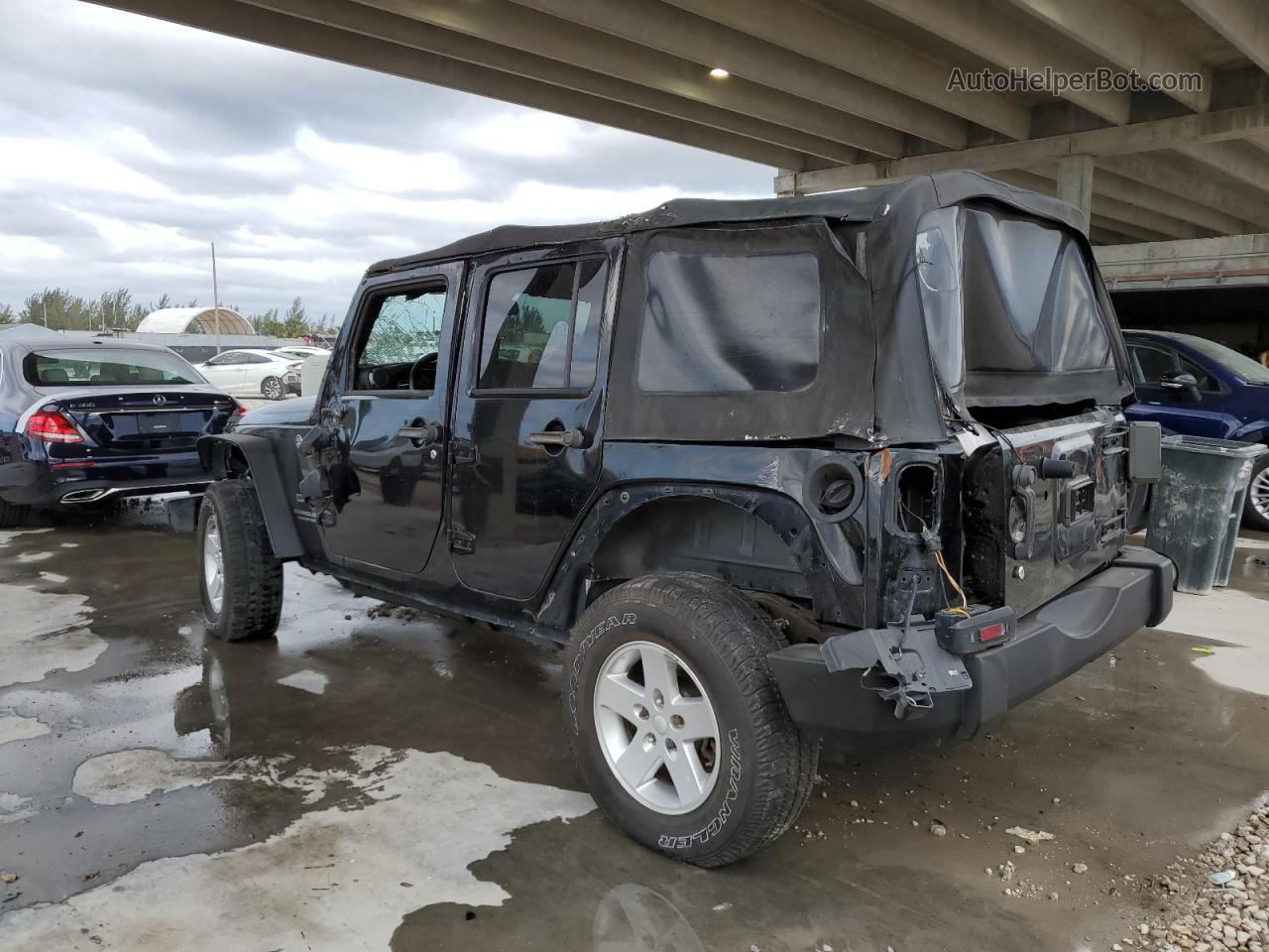 2017 Jeep Wrangler Unlimited Sport Black vin: 1C4BJWDG2HL674435