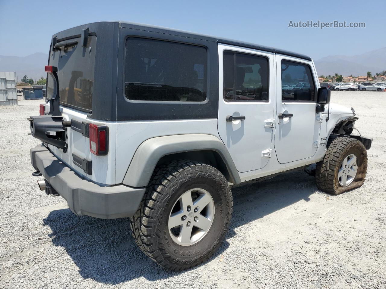 2014 Jeep Wrangler Unlimited Sport White vin: 1C4BJWDG3EL247244