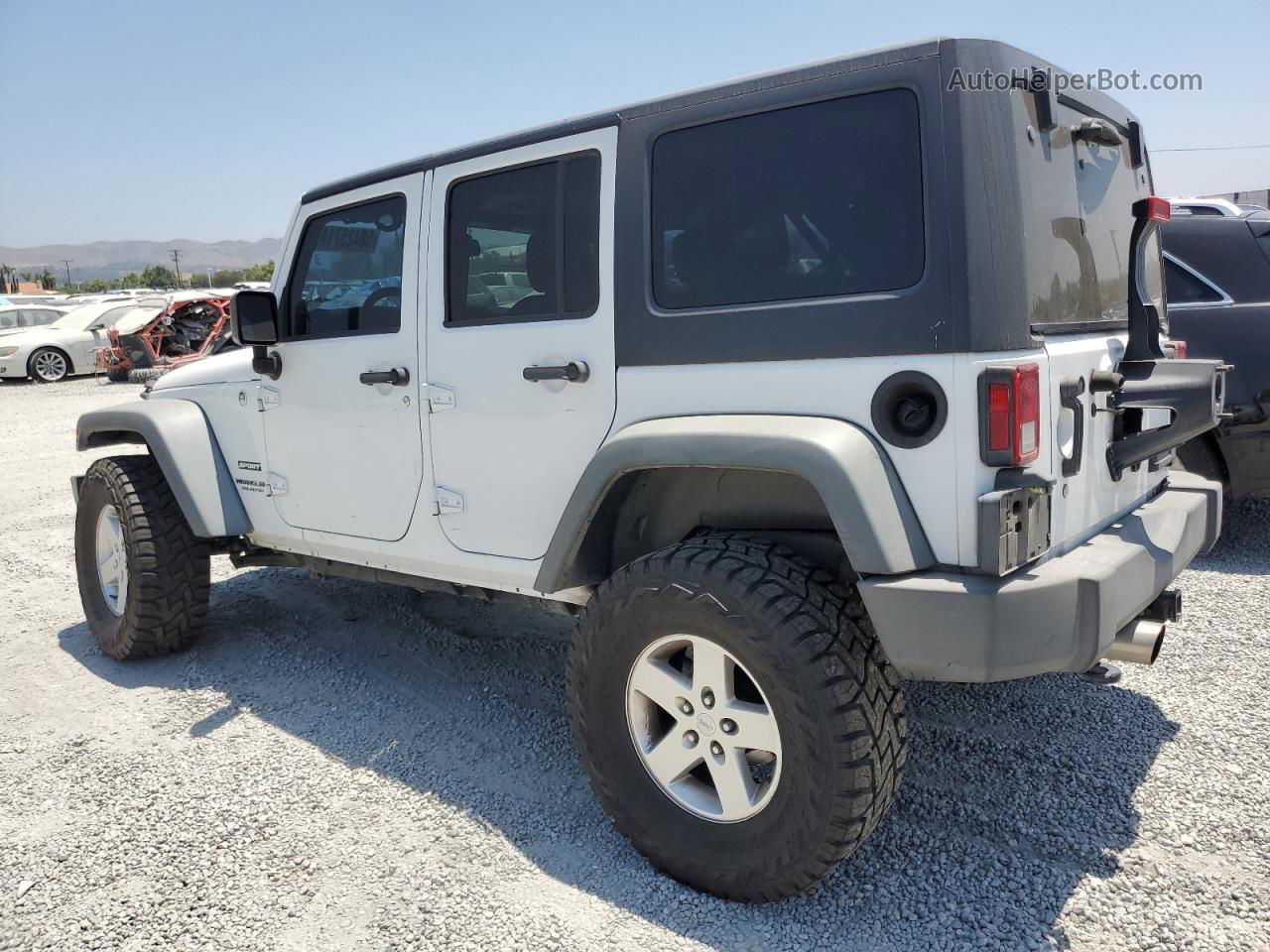 2014 Jeep Wrangler Unlimited Sport White vin: 1C4BJWDG3EL247244