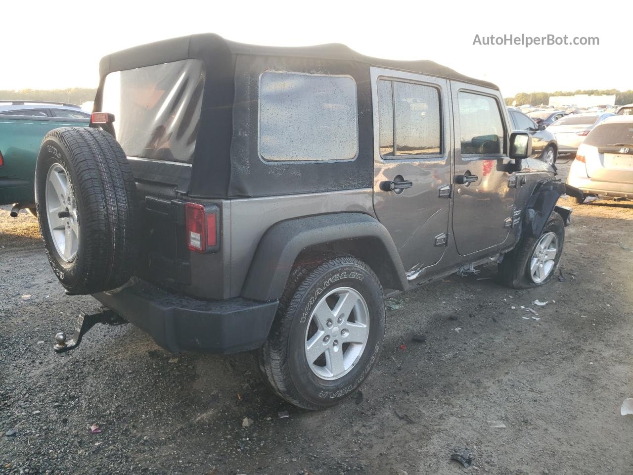 2014 Jeep Wrangler Unlimited Sport Gray vin: 1C4BJWDG3EL289266