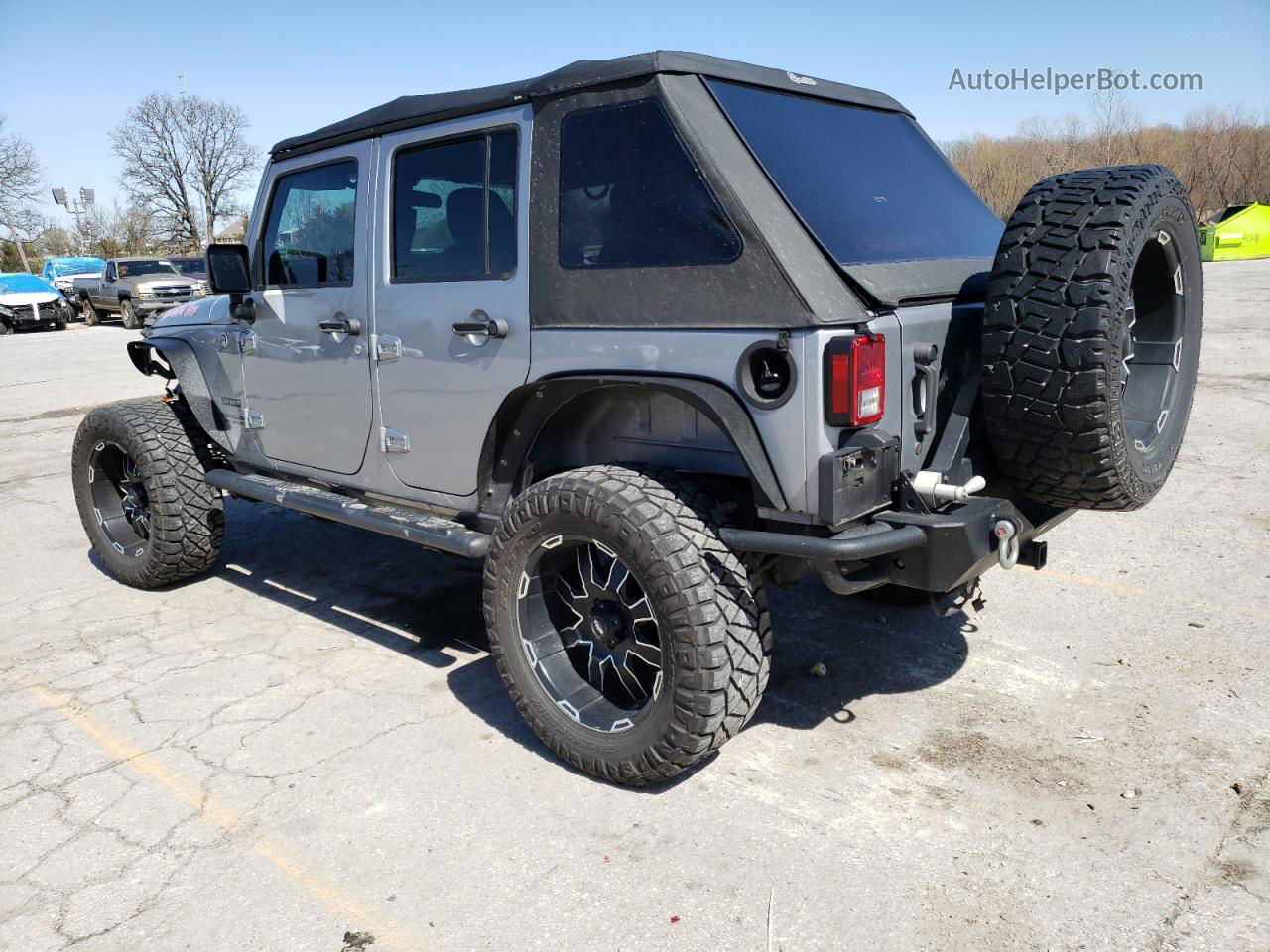 2014 Jeep Wrangler Unlimited Sport Gray vin: 1C4BJWDG3EL325943