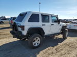 2014 Jeep Wrangler Unlimited Sport White vin: 1C4BJWDG4EL106599