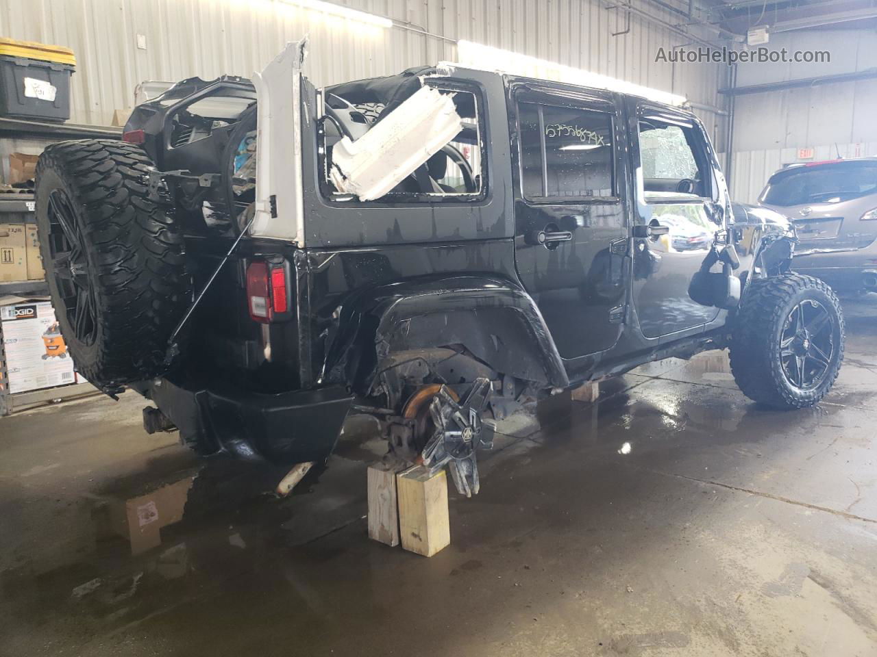 2014 Jeep Wrangler Unlimited Sport Black vin: 1C4BJWDG5EL263980