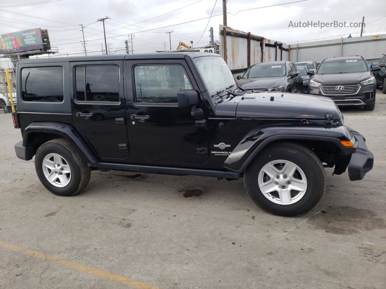 2014 Jeep Wrangler Unlimited Sport Черный vin: 1C4BJWDG6EL241969