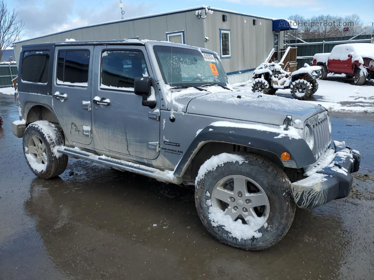 2014 Jeep Wrangler Unlimited Sport Silver vin: 1C4BJWDG6EL251143