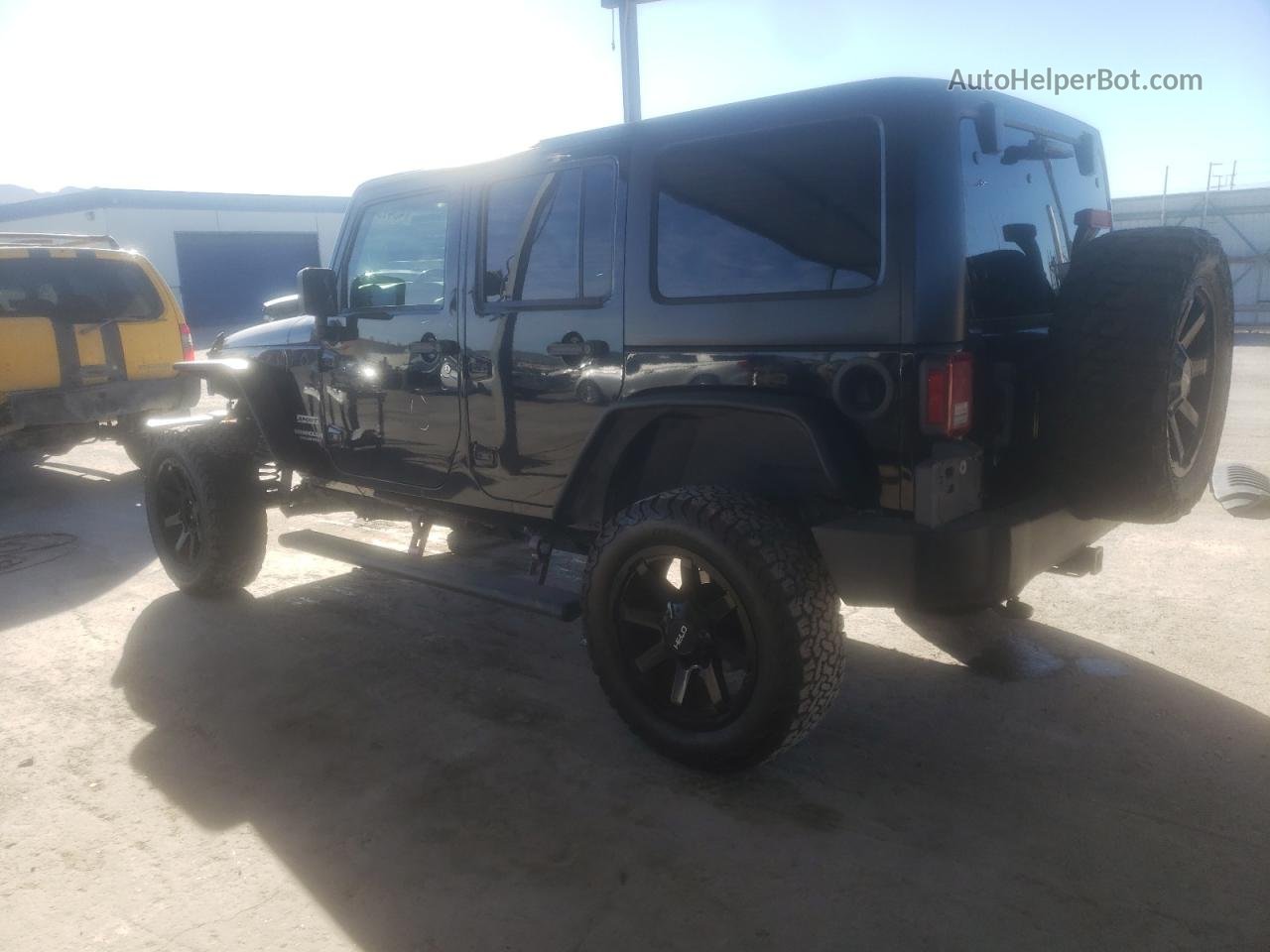 2014 Jeep Wrangler Unlimited Sport Black vin: 1C4BJWDG7EL208513
