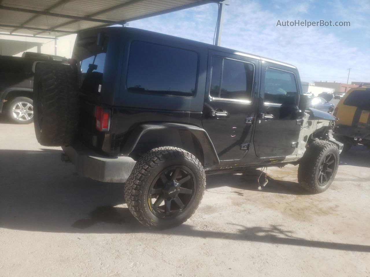 2014 Jeep Wrangler Unlimited Sport Черный vin: 1C4BJWDG7EL208513