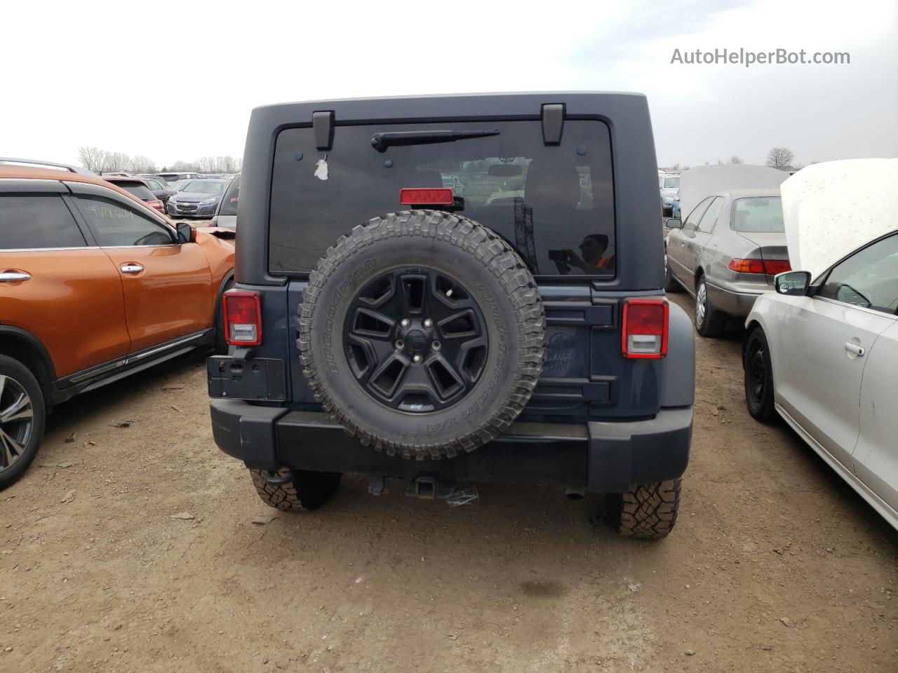 2017 Jeep Wrangler Unlimited Sport Gray vin: 1C4BJWDG7HL592023