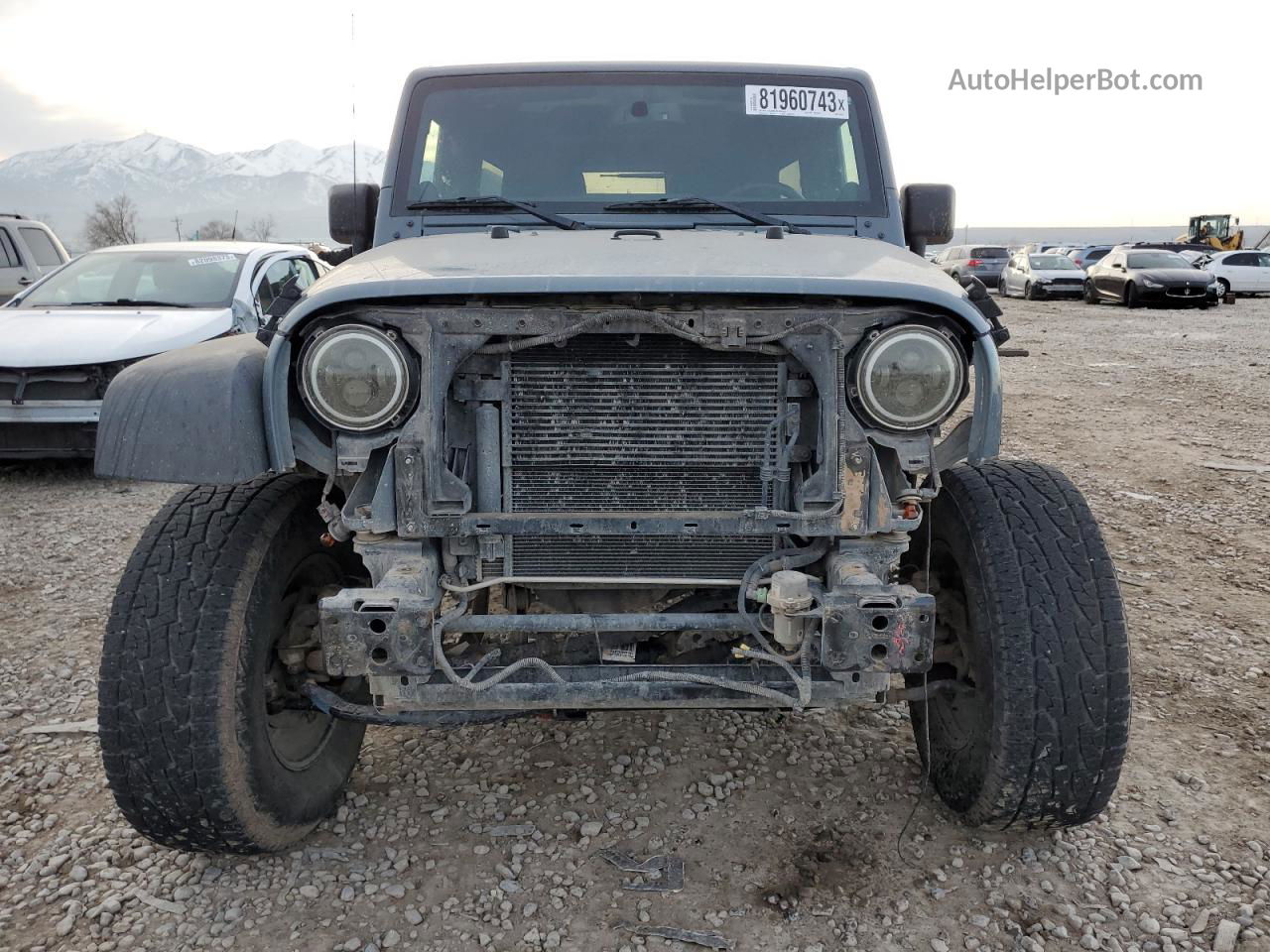 2014 Jeep Wrangler Unlimited Sport Gray vin: 1C4BJWDG9EL310069