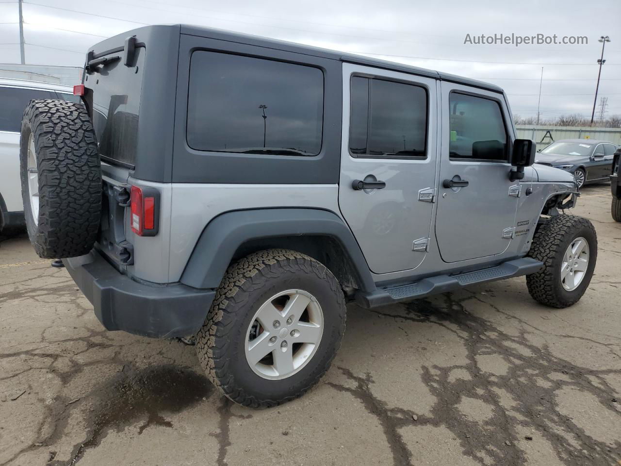 2017 Jeep Wrangler Unlimited Sport Silver vin: 1C4BJWDGXHL727799