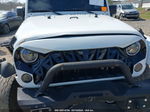 2014 Jeep Wrangler Unlimited Sahara White vin: 1C4BJWEG0EL324084