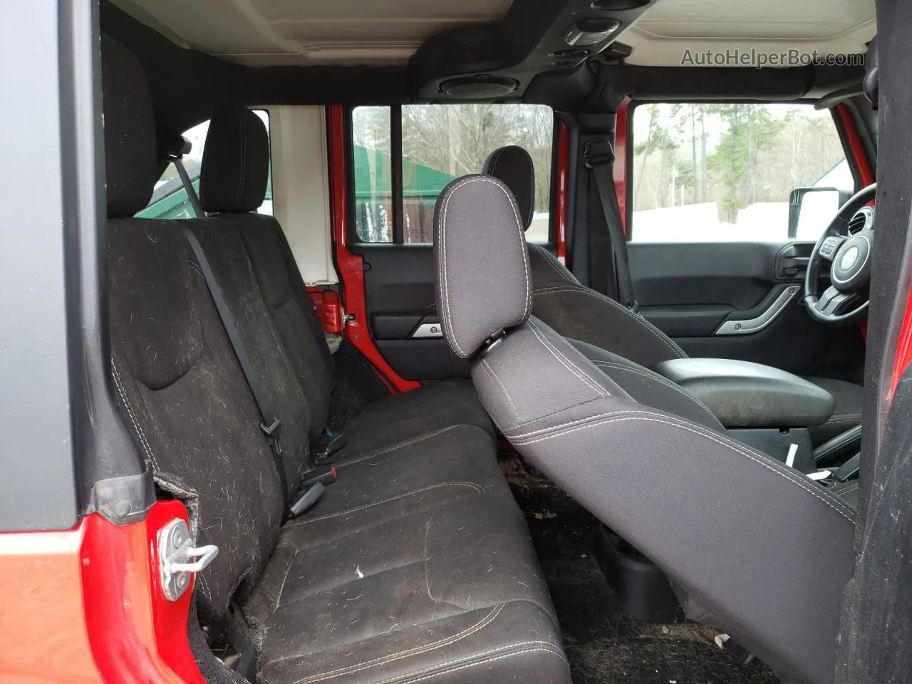 2014 Jeep Wrangler Unlimited Sahara Red vin: 1C4BJWEG1EL122998