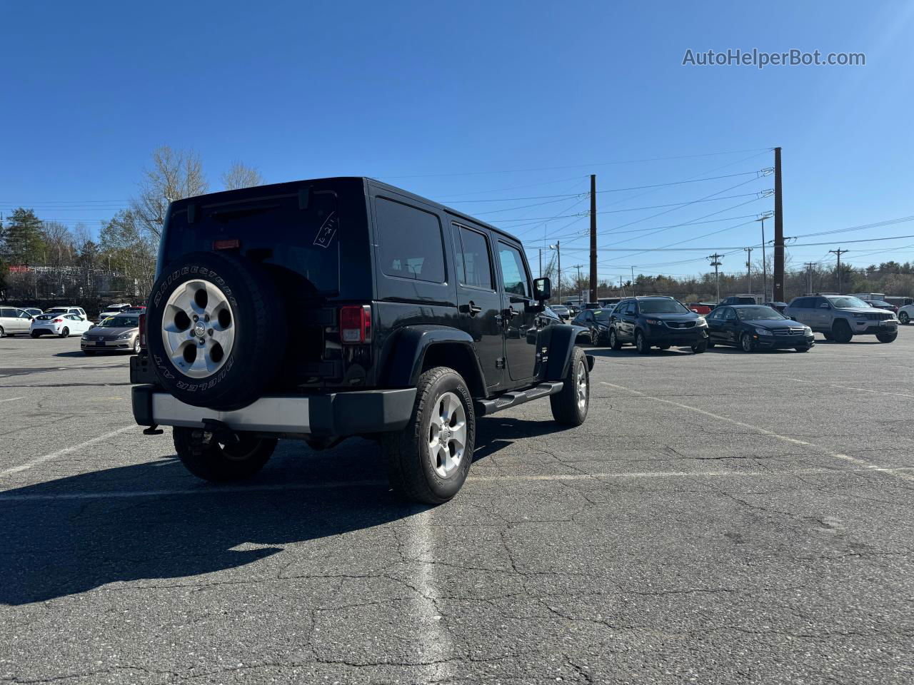 2014 Jeep Wrangler Unlimited Sahara Black vin: 1C4BJWEG2EL210636