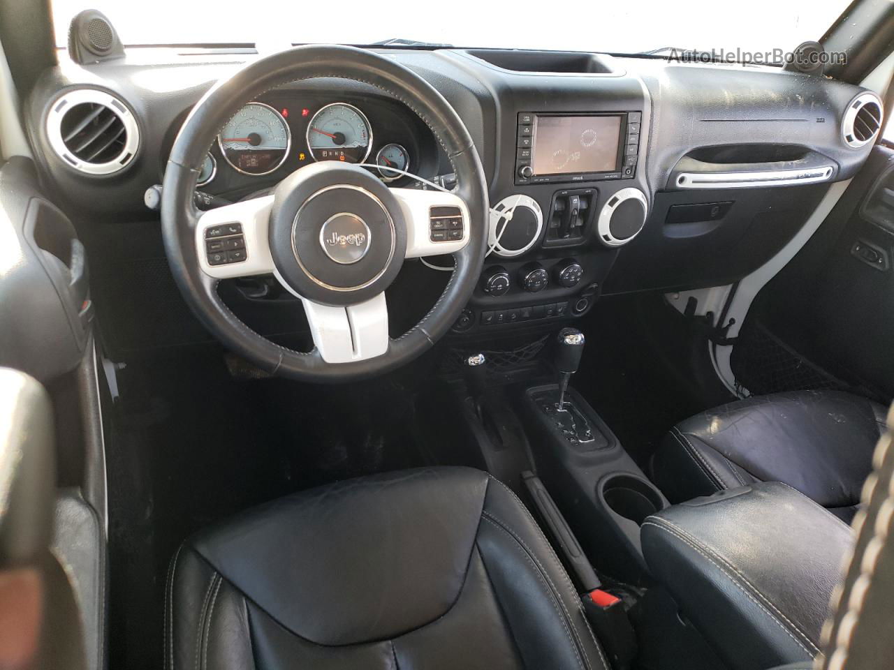 2014 Jeep Wrangler Unlimited Sahara Белый vin: 1C4BJWEG2EL210880