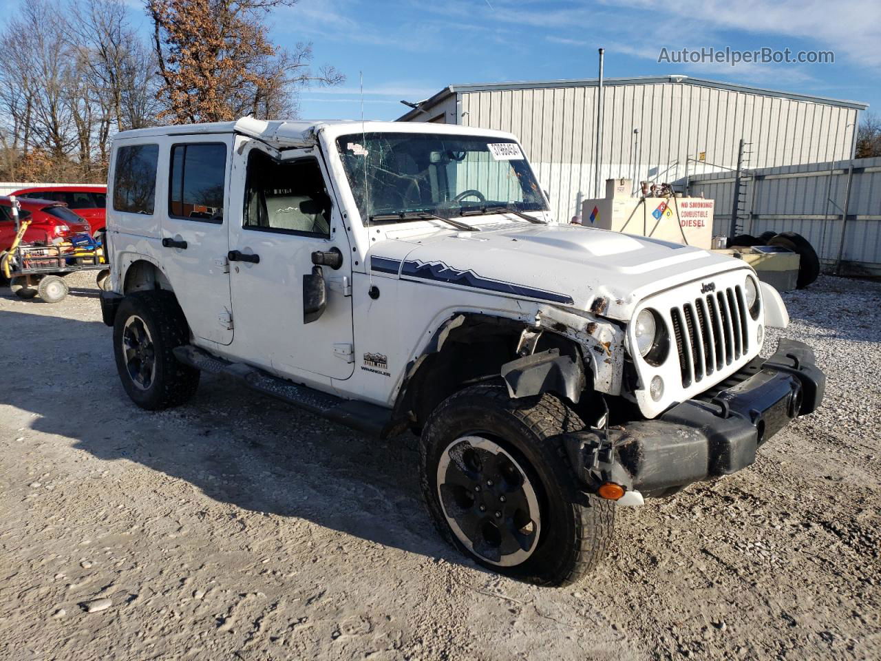 2014 Jeep Wrangler Unlimited Sahara White vin: 1C4BJWEG2EL210880