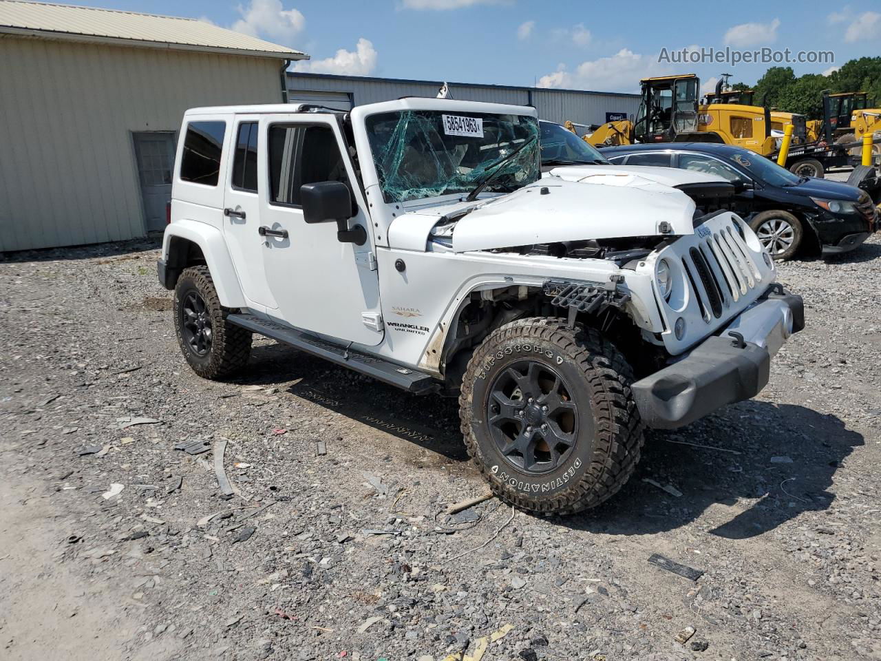 2014 Jeep Wrangler Unlimited Sahara White vin: 1C4BJWEG2EL212466