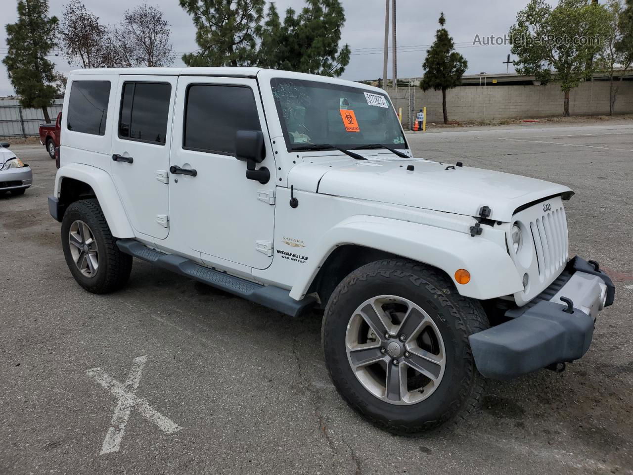 2014 Jeep Wrangler Unlimited Sahara White vin: 1C4BJWEG2EL213567