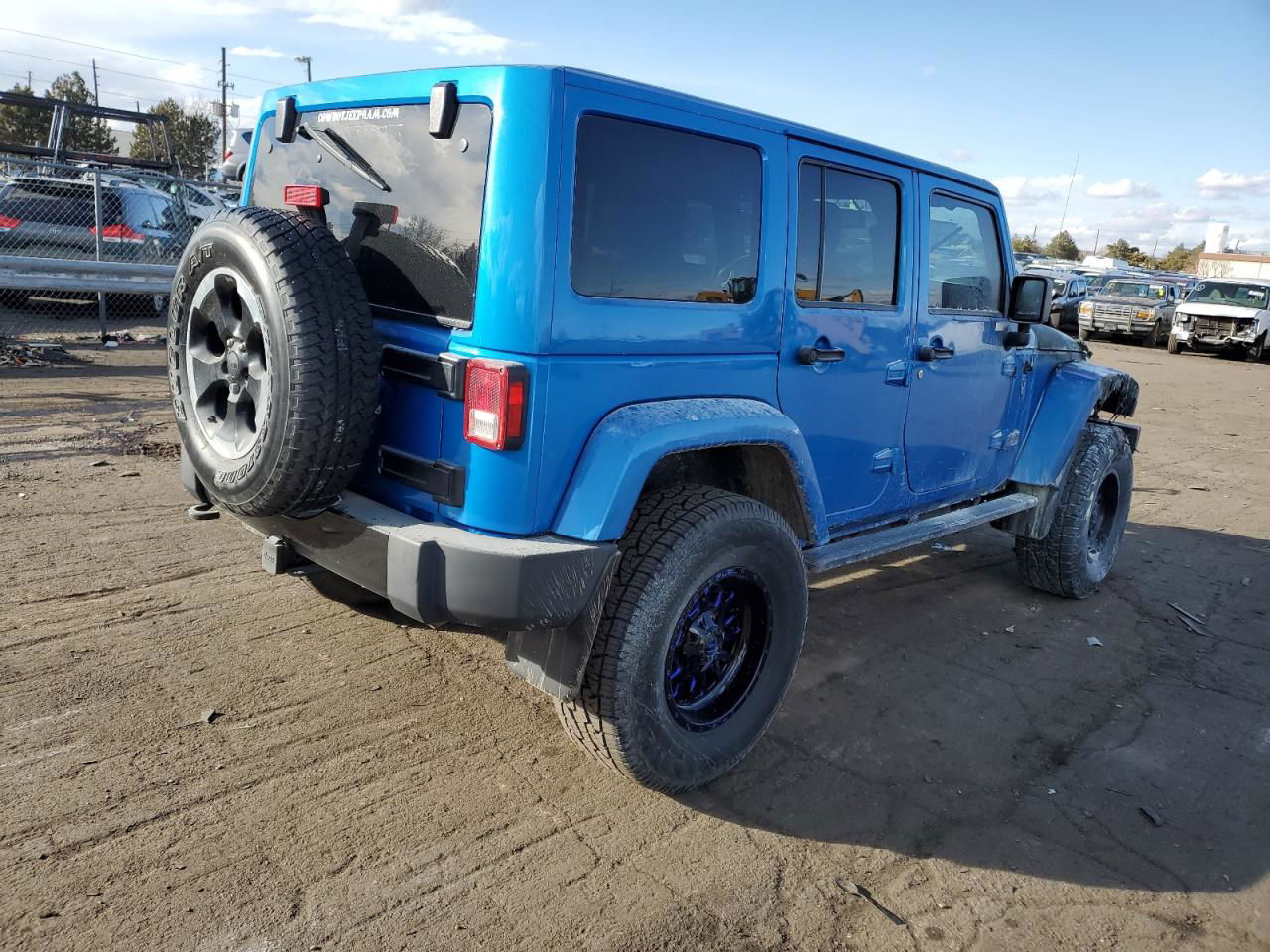 2014 Jeep Wrangler Unlimited Sahara Синий vin: 1C4BJWEG4EL236963