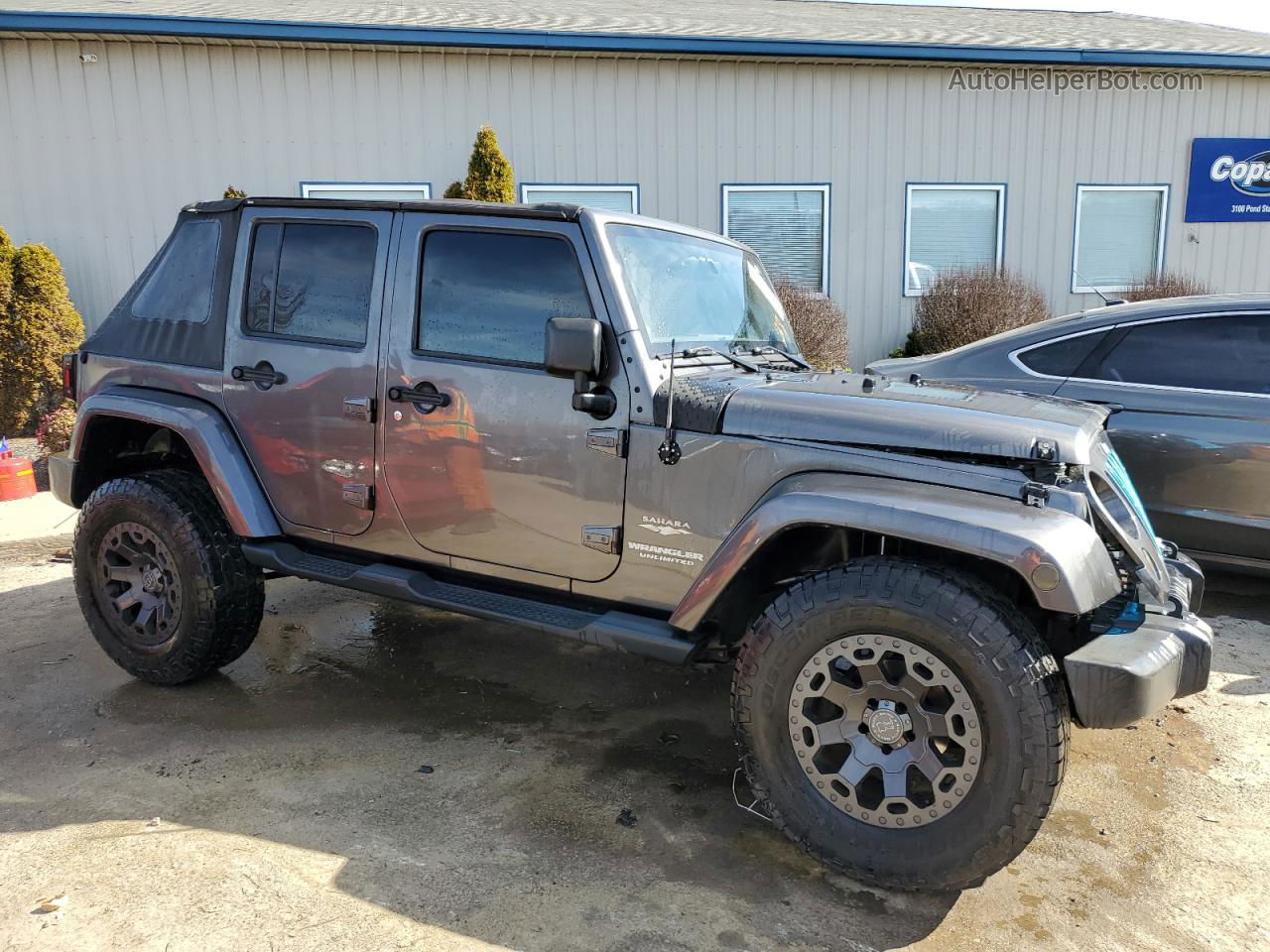 2014 Jeep Wrangler Unlimited Sahara Black vin: 1C4BJWEG5EL210727