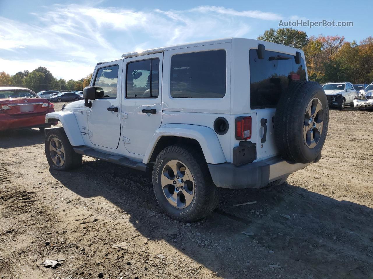 2017 Jeep Wrangler Unlimited Sahara Белый vin: 1C4BJWEG5HL698789