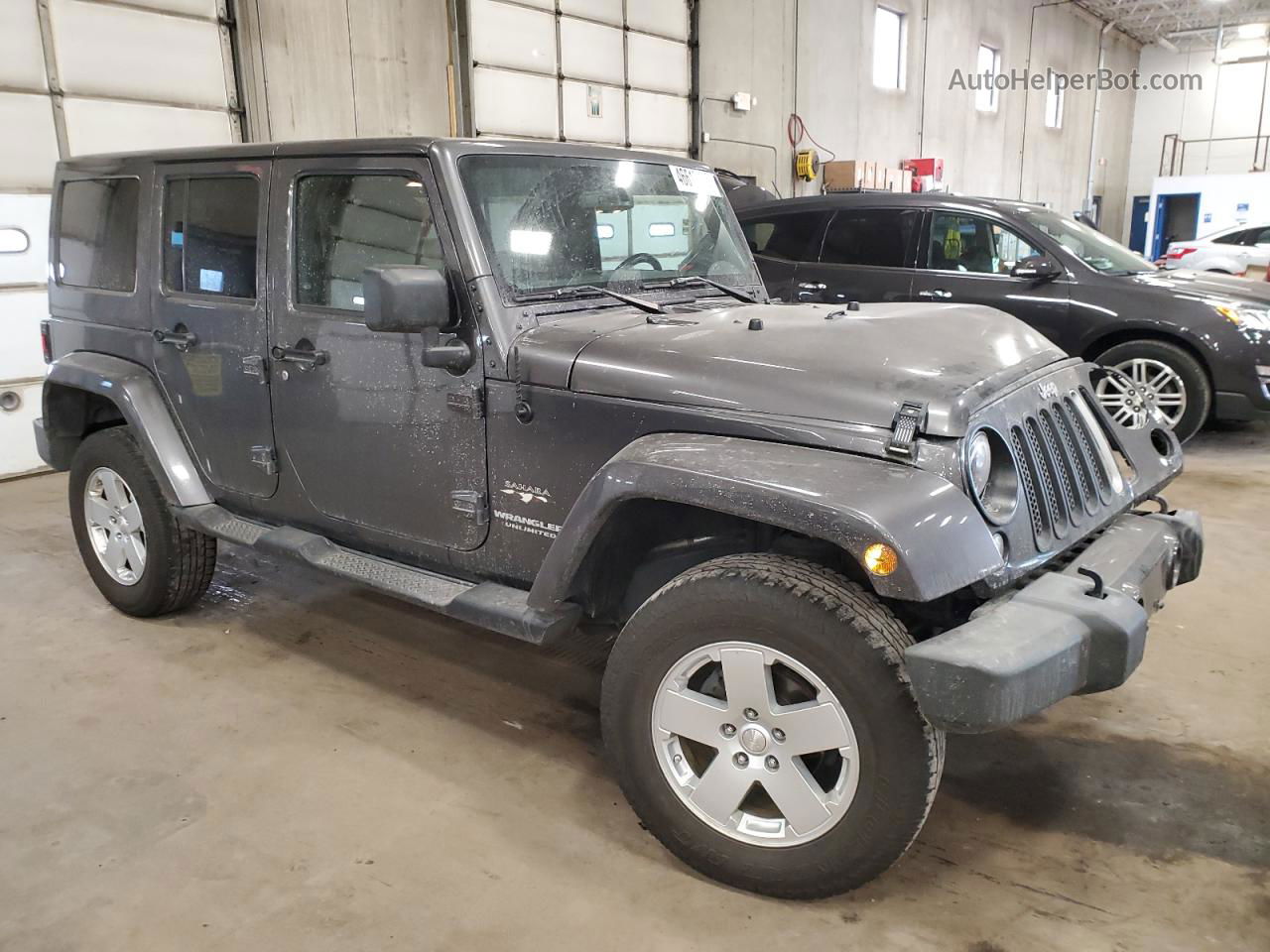 2017 Jeep Wrangler Unlimited Sahara Серый vin: 1C4BJWEG6HL553244