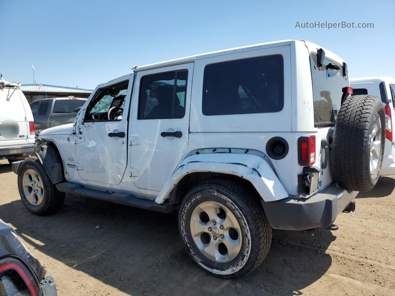2014 Jeep Wrangler Unlimited Sahara White vin: 1C4BJWEG7EL120463