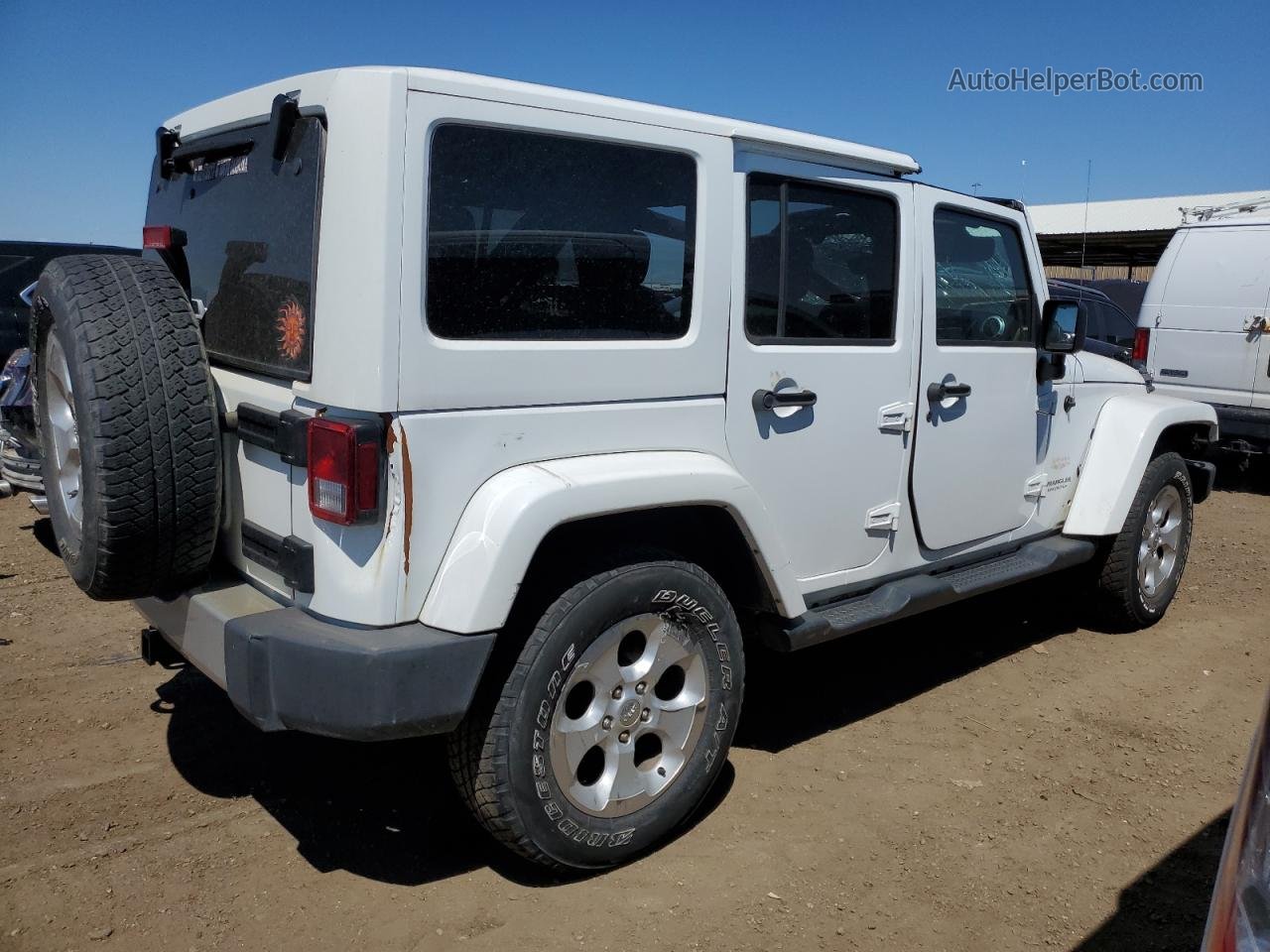 2014 Jeep Wrangler Unlimited Sahara White vin: 1C4BJWEG7EL120463
