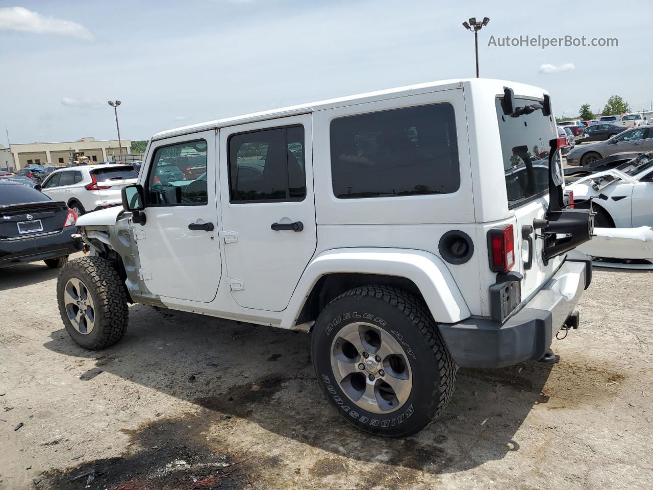 2017 Jeep Wrangler Unlimited Sahara White vin: 1C4BJWEG7HL728567