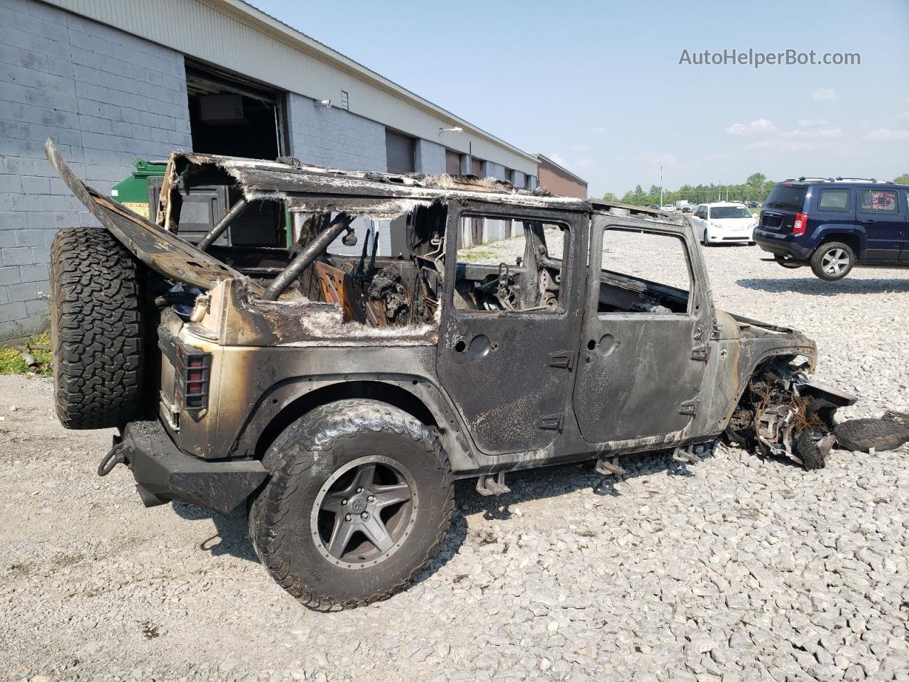 2014 Jeep Wrangler Unlimited Sahara Пожар vin: 1C4BJWEG9EL110856