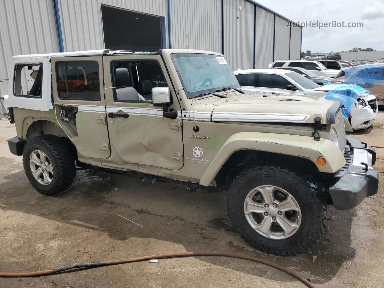 2017 Jeep Wrangler Unlimited Sahara Beige vin: 1C4BJWEG9HL653418