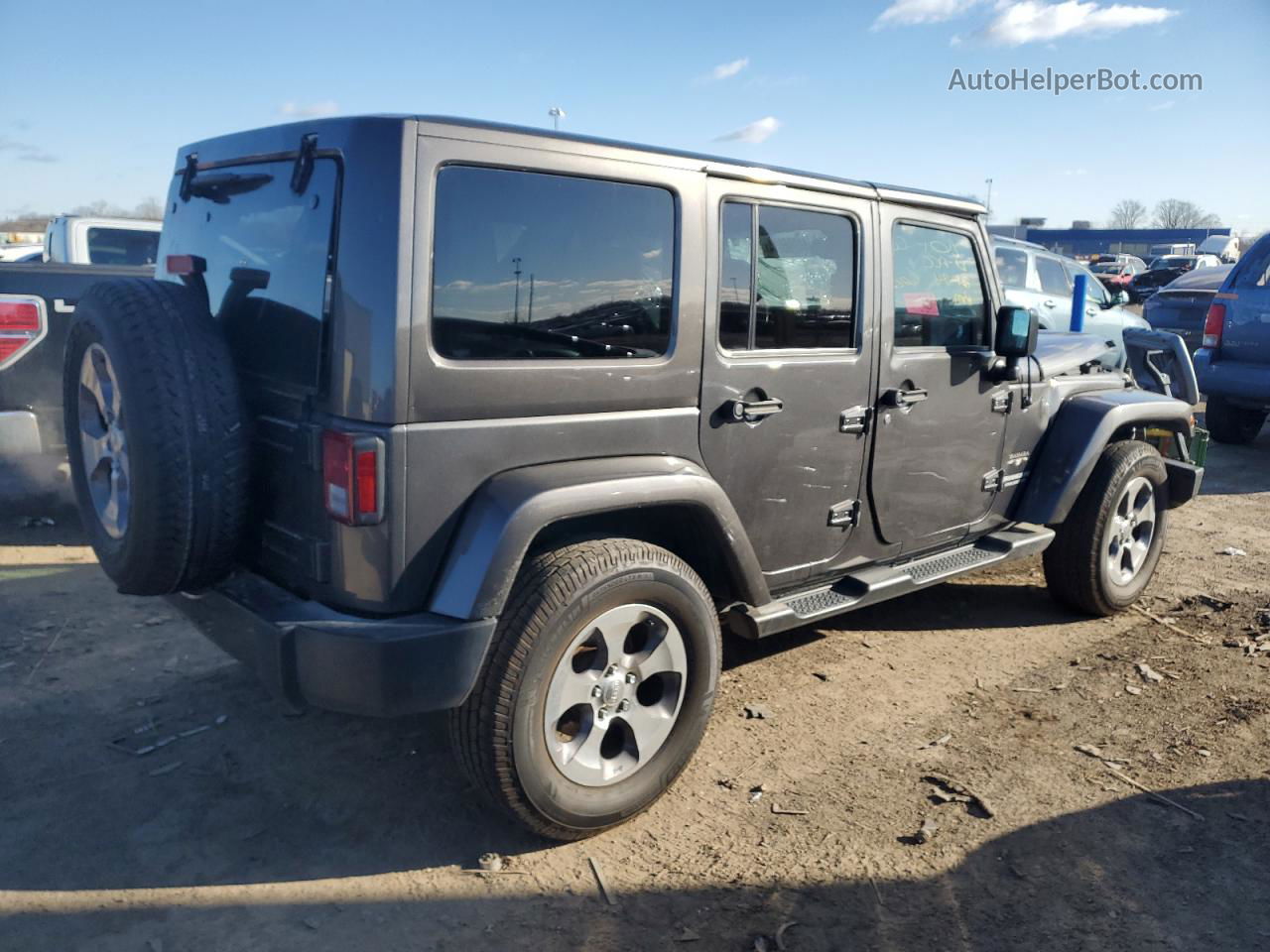 2017 Jeep Wrangler Unlimited Sahara Серый vin: 1C4BJWEGXHL543784